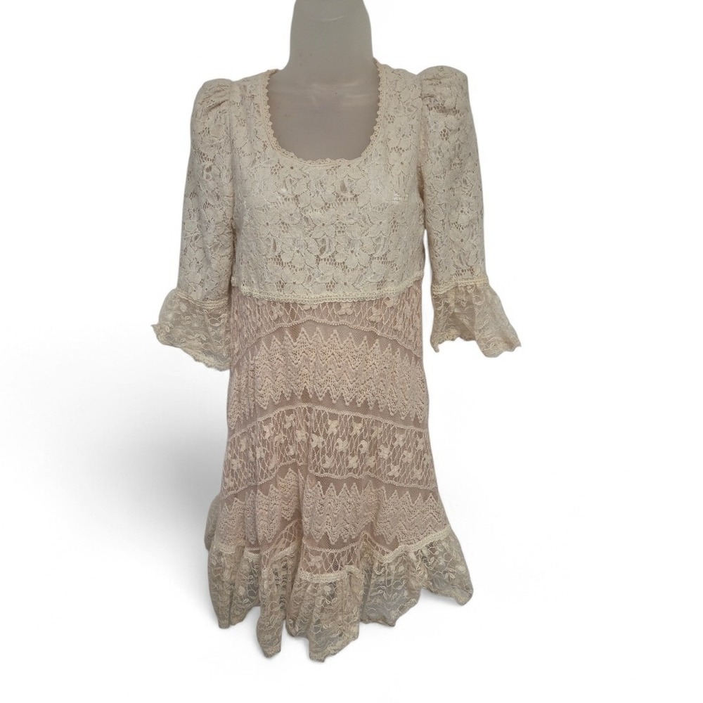 The Cou.N by‎ Hye Sun Cream Lace Mini Dress Bell Sleeve Peach Lining Vintage